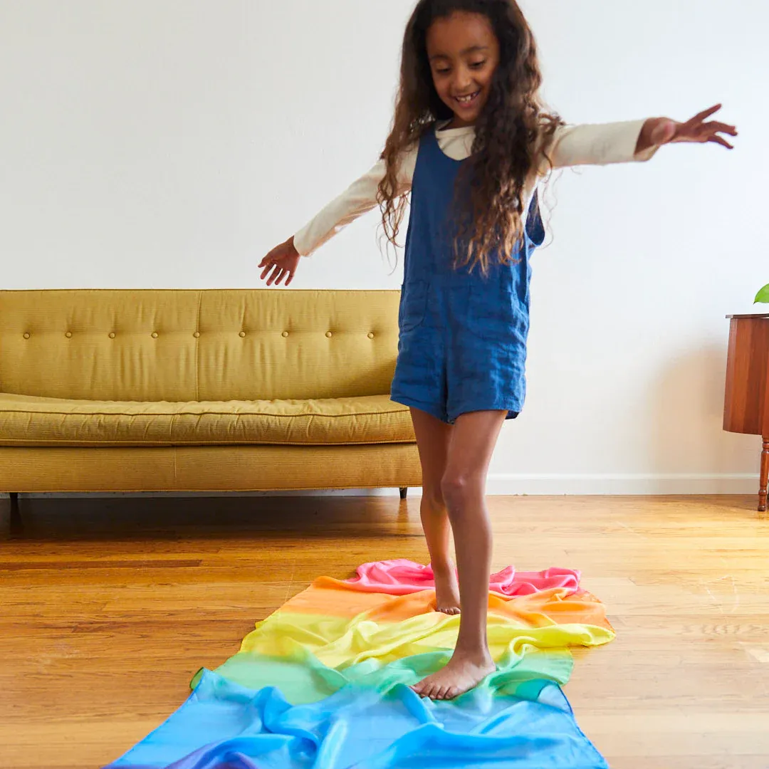 Pañuelo de Seda Arcoiris Gigante Giant Enchanted Playsilk Rainbow Sarah´s Silks - Imagen 6