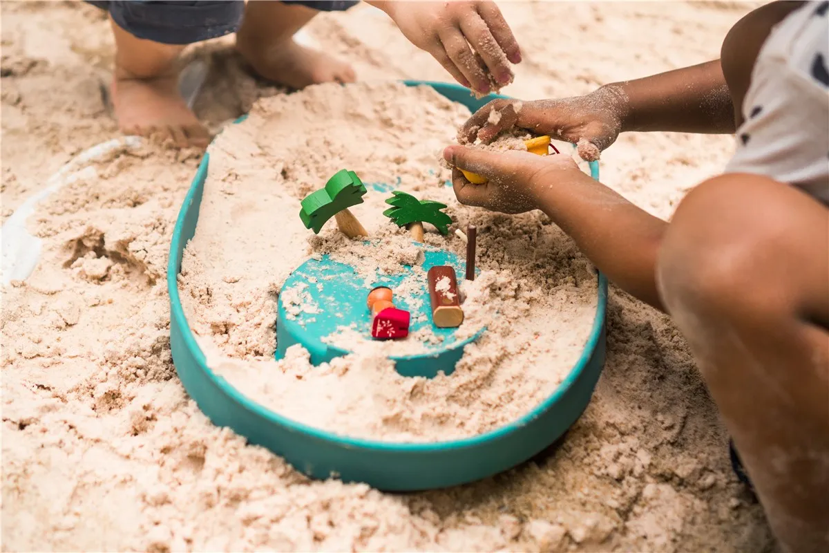 Bandeja para juego Sensorial Water Play Set Plantoys - Imagen 6