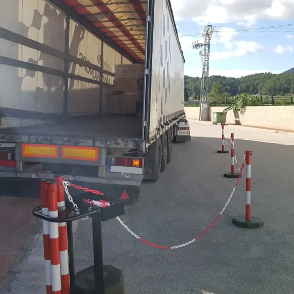 Base de caucho para postes balizamiento de 7 kg - Imagen 2