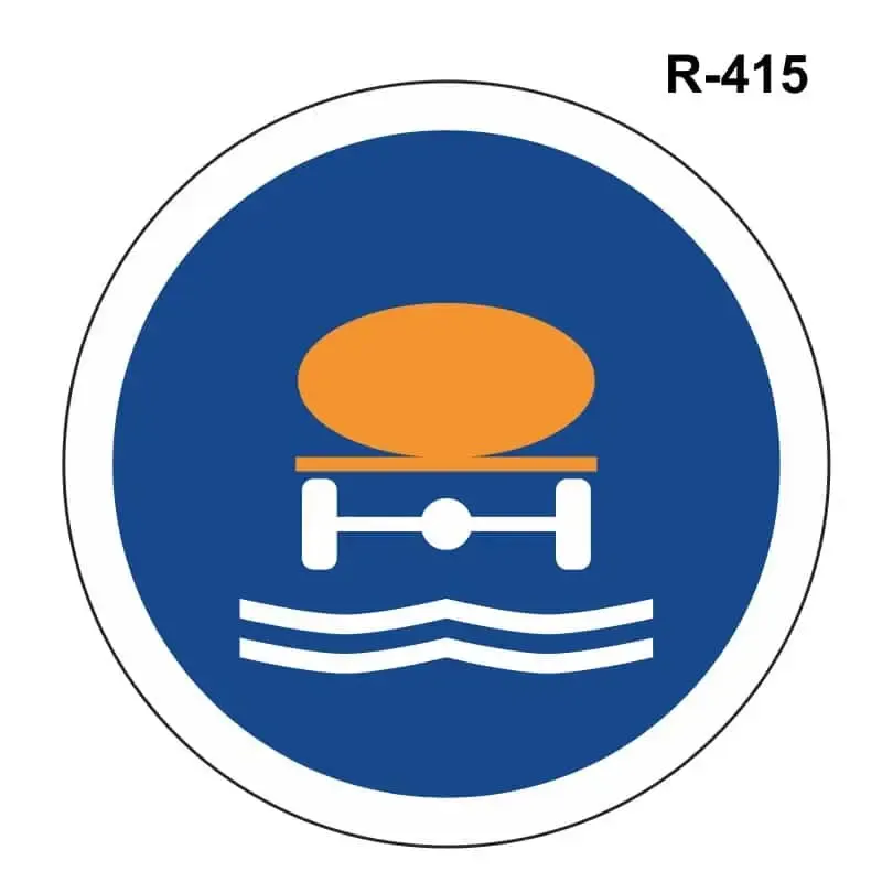 Calzada para vehículos que transporten productos contaminantes del agua ( R-415 )