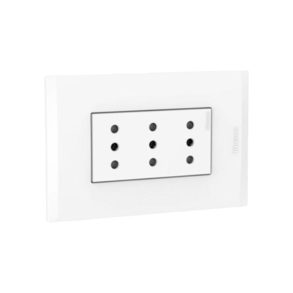Toma triple blanca Placa 3p blanca Nóbile Bticino