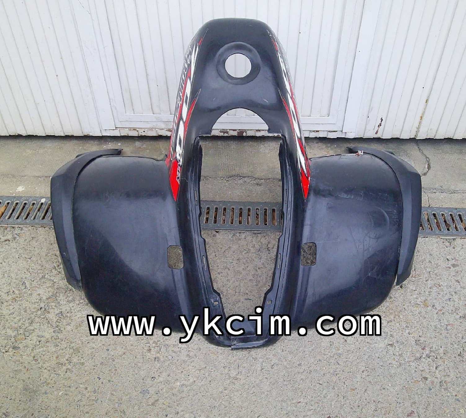 Plastico Delantero Negro Ref. P31